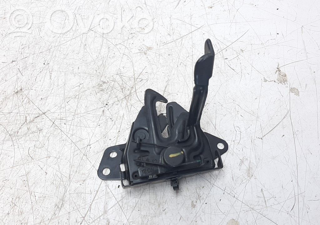 KIA Stonic Tie down hook / loop 
