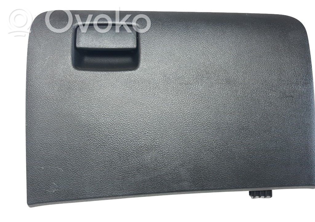 Suzuki Vitara (LY) Schowek deski rozdzielczej 