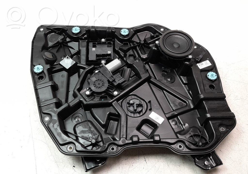 BMW 2 F46 Macara geam față manuală 