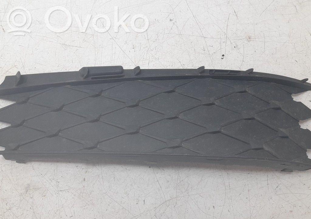 Skoda Octavia Mk4 Grille d'aile