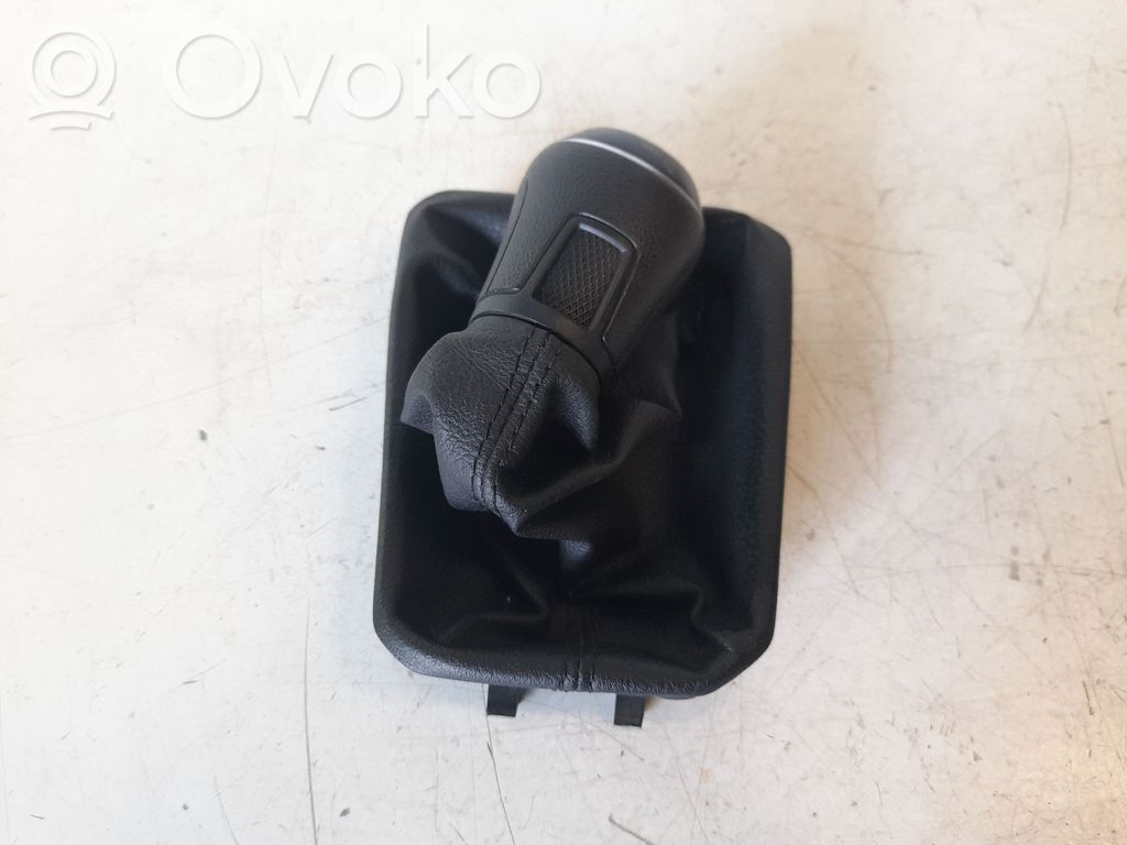 Volkswagen Polo VI Drążek zmiany biegów 
