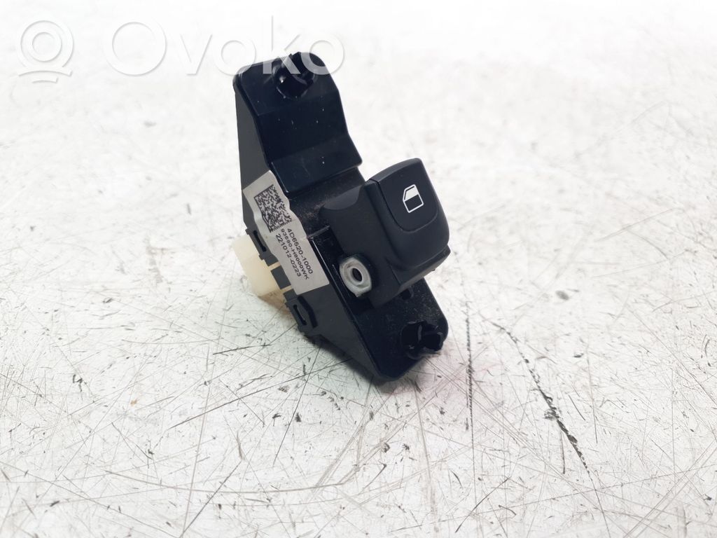 KIA Stonic Electric window control switch 