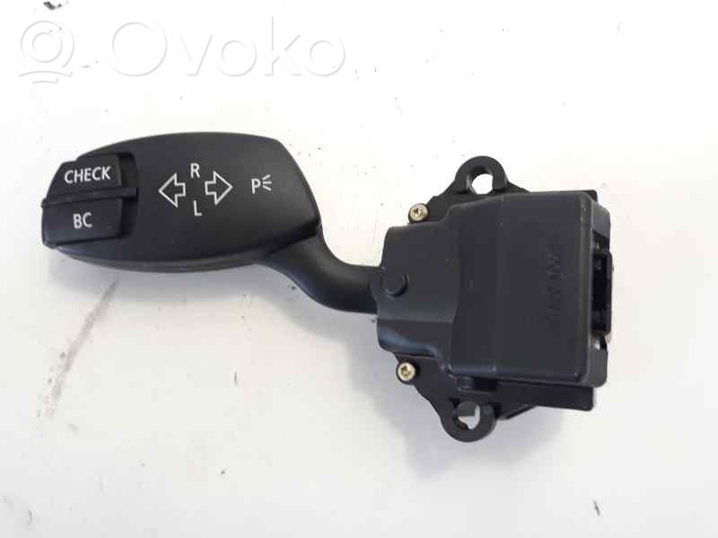 Leva indicatori   6924103B