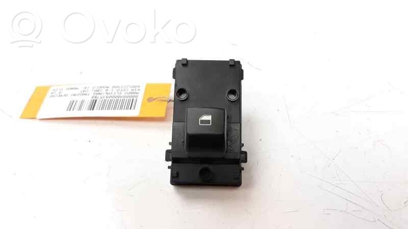 Interruptor del elevalunas eléctrico   40B5221500