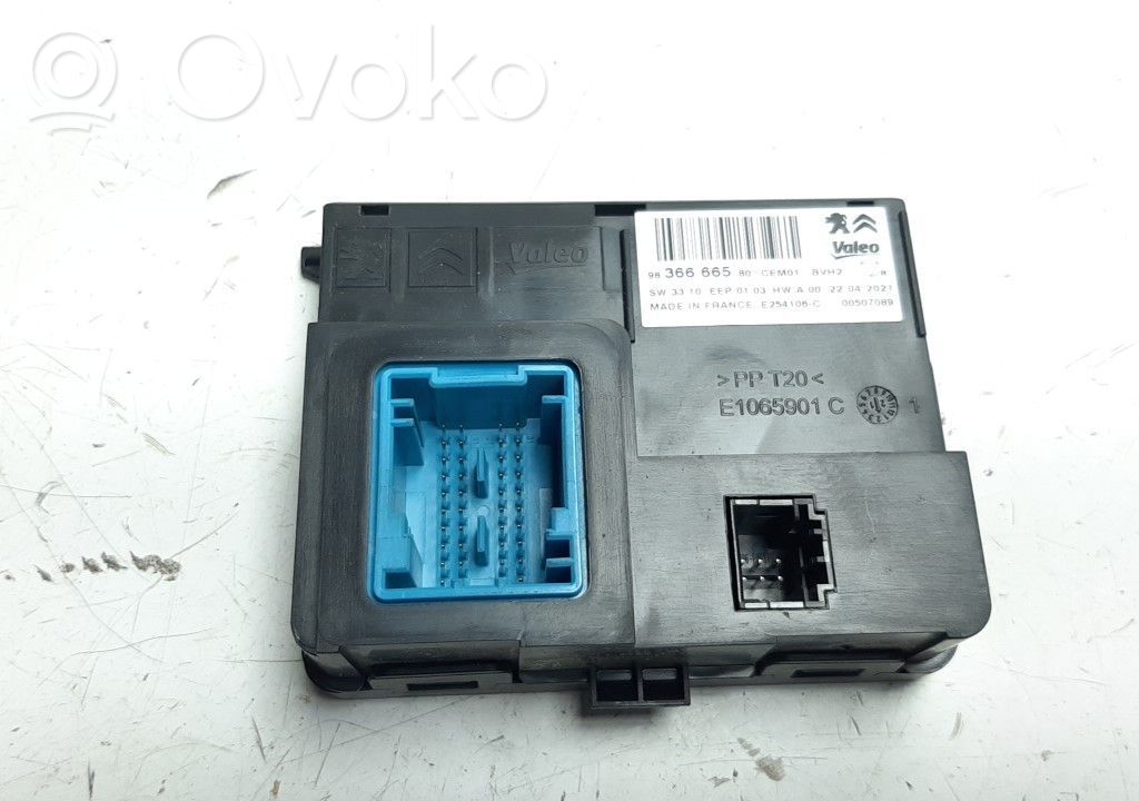 Muut ohjainlaitteet/moduulit   9836666580