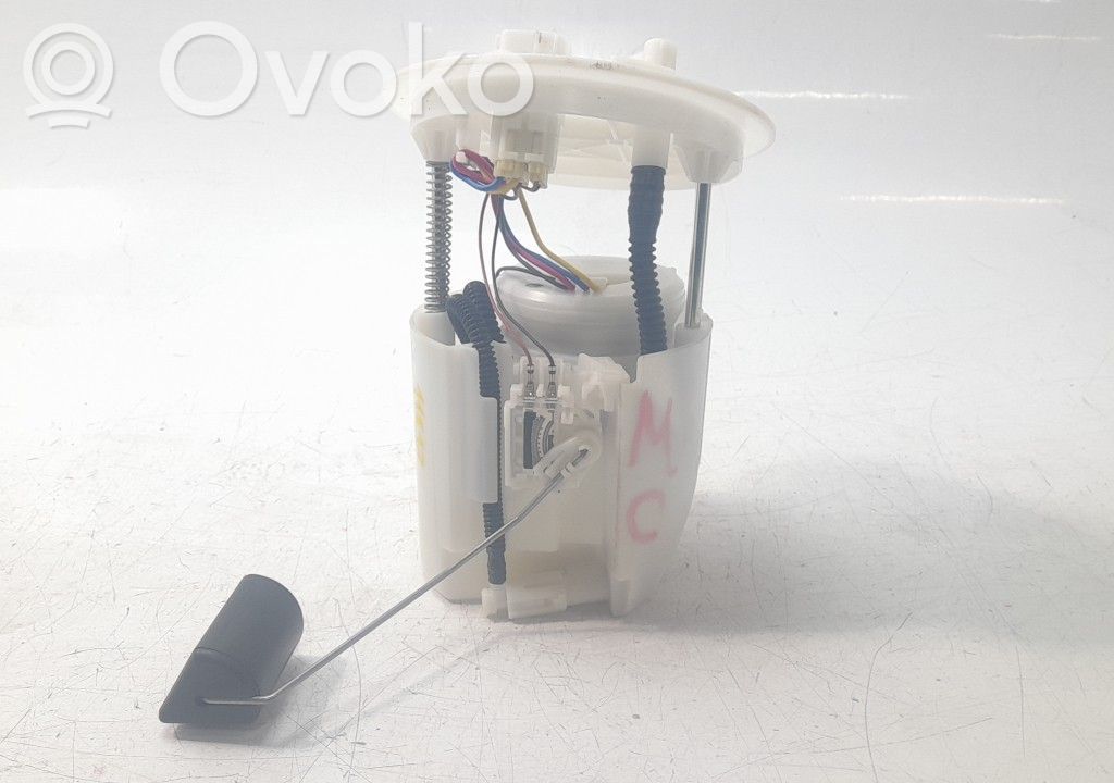 Mazda 3 Pompe à carburant 