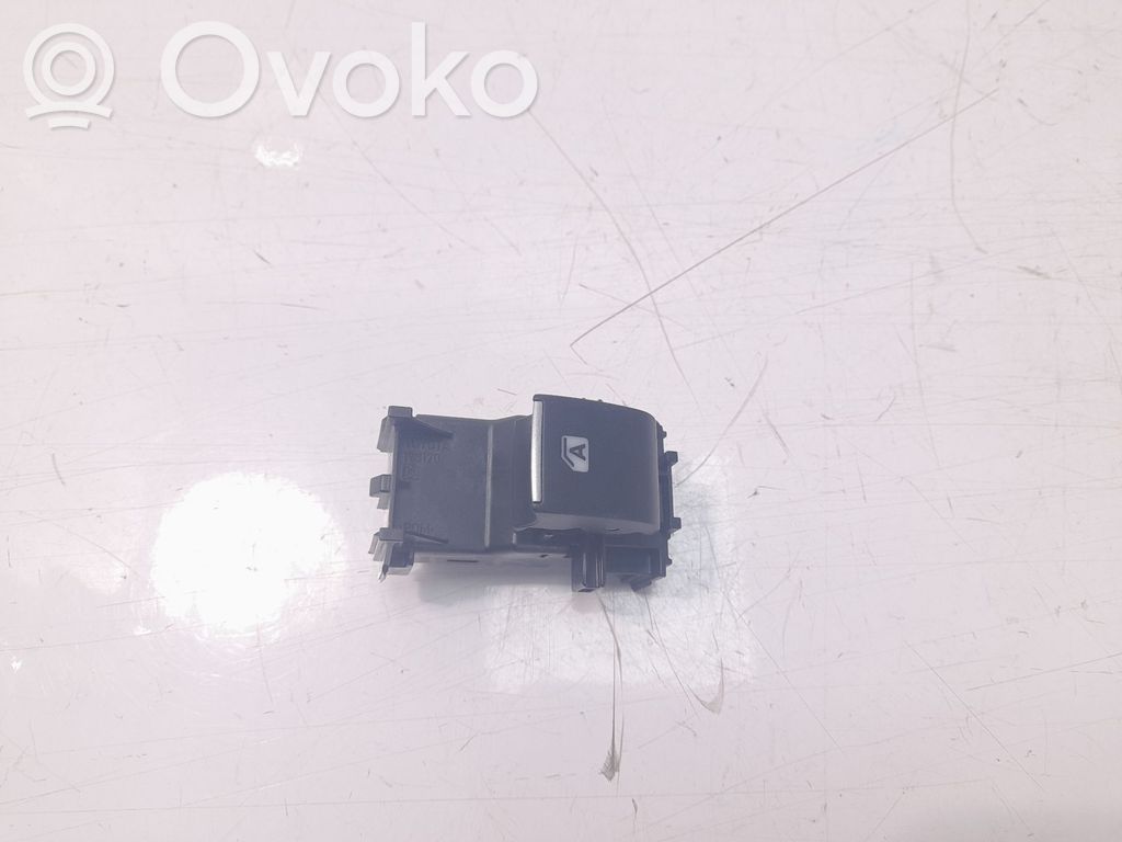 Toyota C-HR I Przyciski szyb 