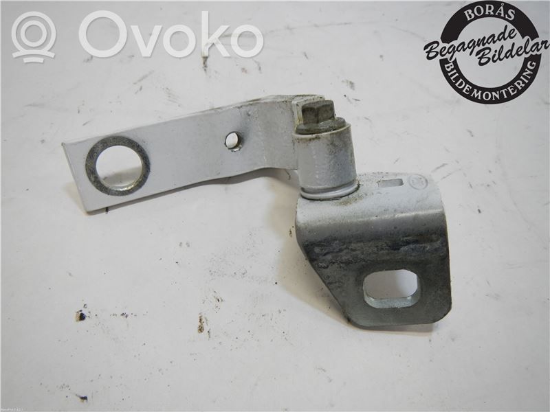 Rear door upper hinge   1751697,AM51U22800AD,AM51U22800AD