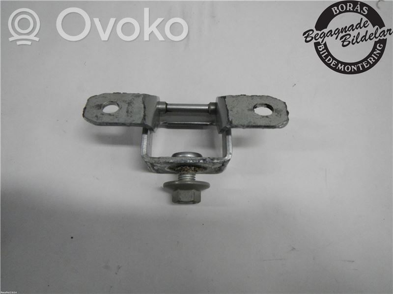 Nissan Note (E12) Tailgate/trunk/boot hinge 