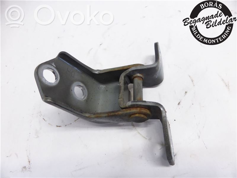 Mazda 2 Front door lower hinge 