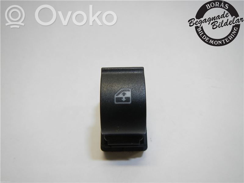 Electric window control switch   6490H0