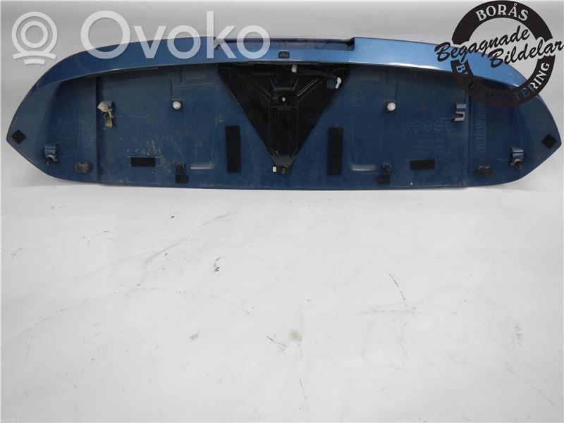 Subaru Outback Tailgate/trunk spoiler 