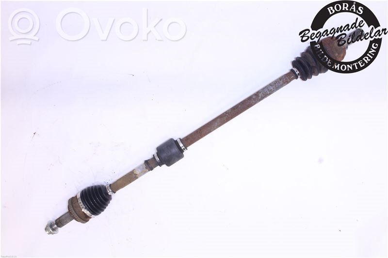 KIA Ceed Etuvetoakseli 