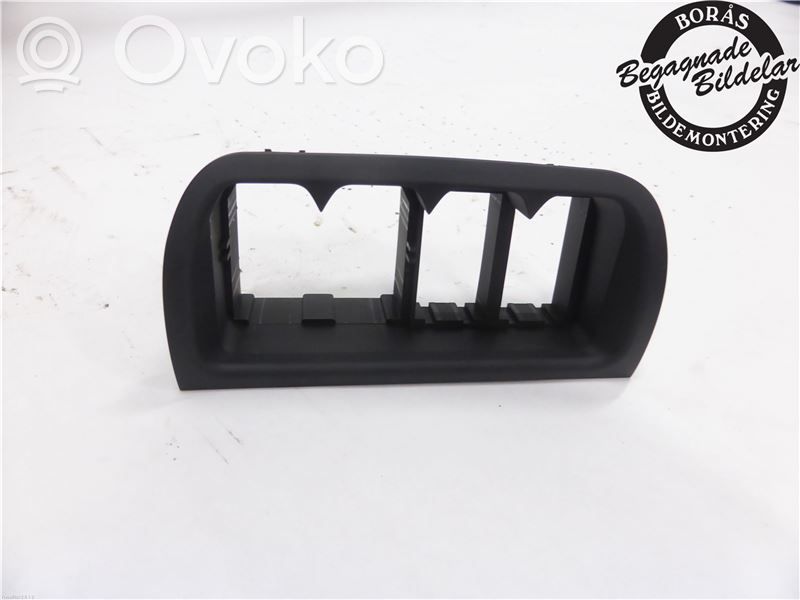 KIA Rio Dashboard trim 