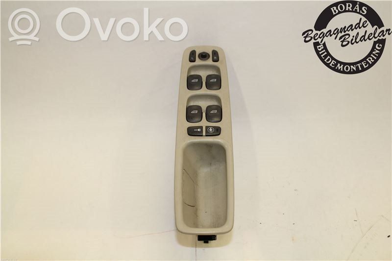 Electric window control switch   8622039,8622039