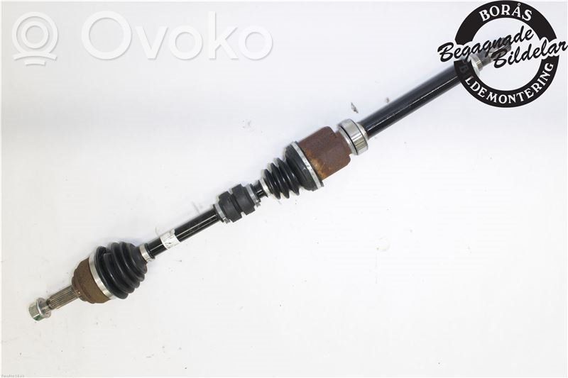 Nissan Note (E12) Front driveshaft 