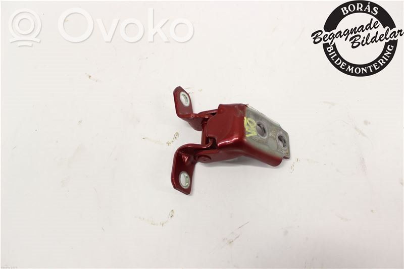Mazda 3 III Front door upper hinge 