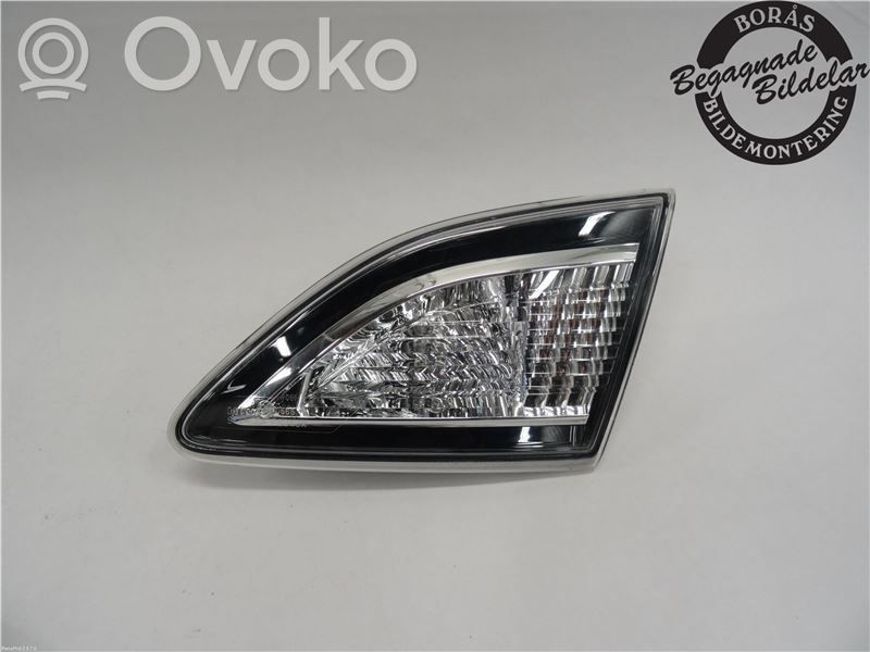 Mazda 3 II Takaluukun takavalot 