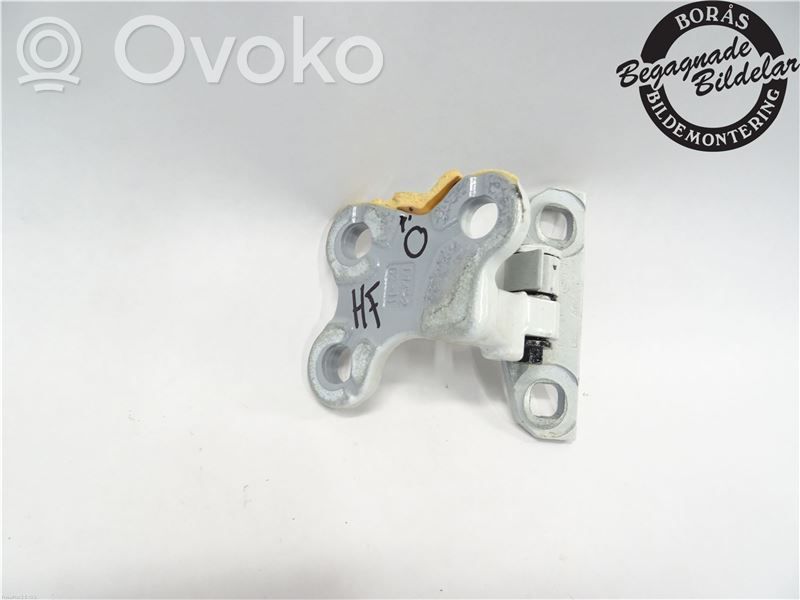 Front door upper hinge   31218521