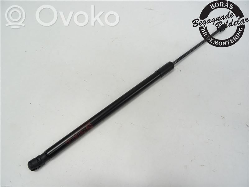 Mazda 2 Tailgate strut 