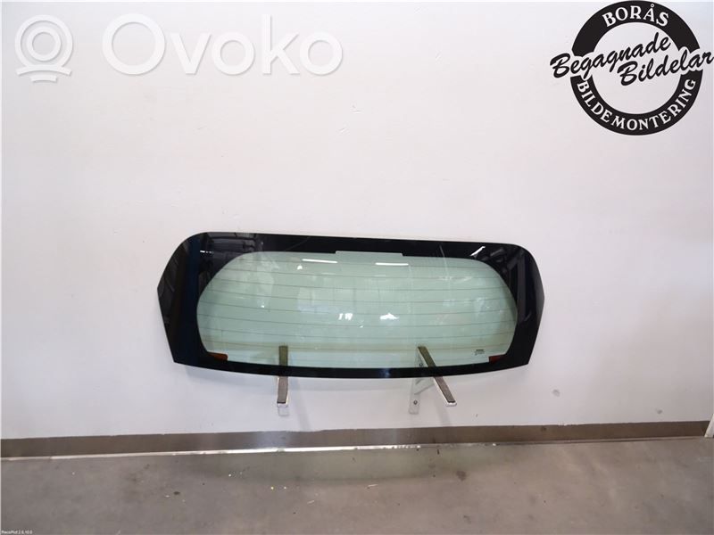 Rear windscreen/windshield window   903003VV1A