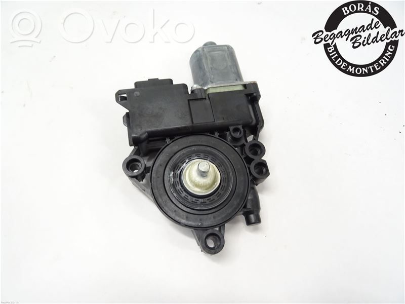KIA Venga Silnik regulatora szyby drzwi przednich 