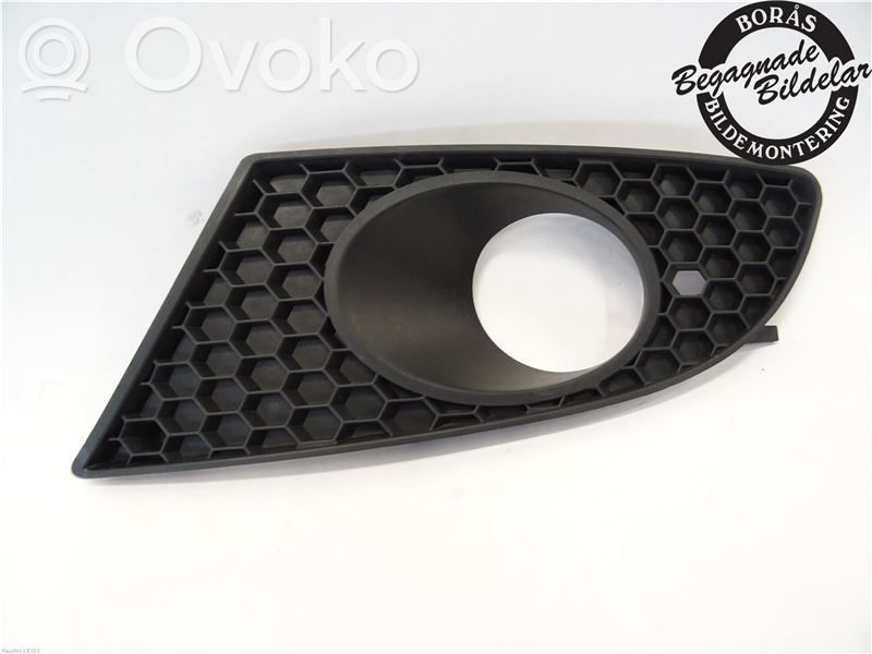 Seat Leon (1P) Coin du pare-chocs avant 