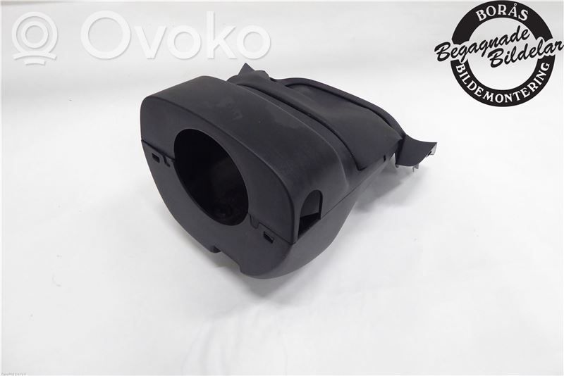 Ford Focus Steering wheel column trim 