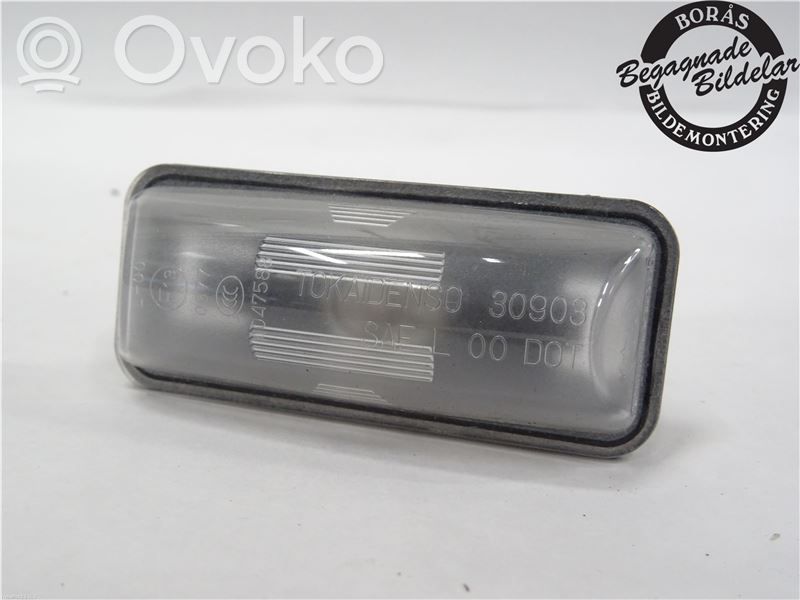 Éclairage de plaque d'immatriculation   84912FG110