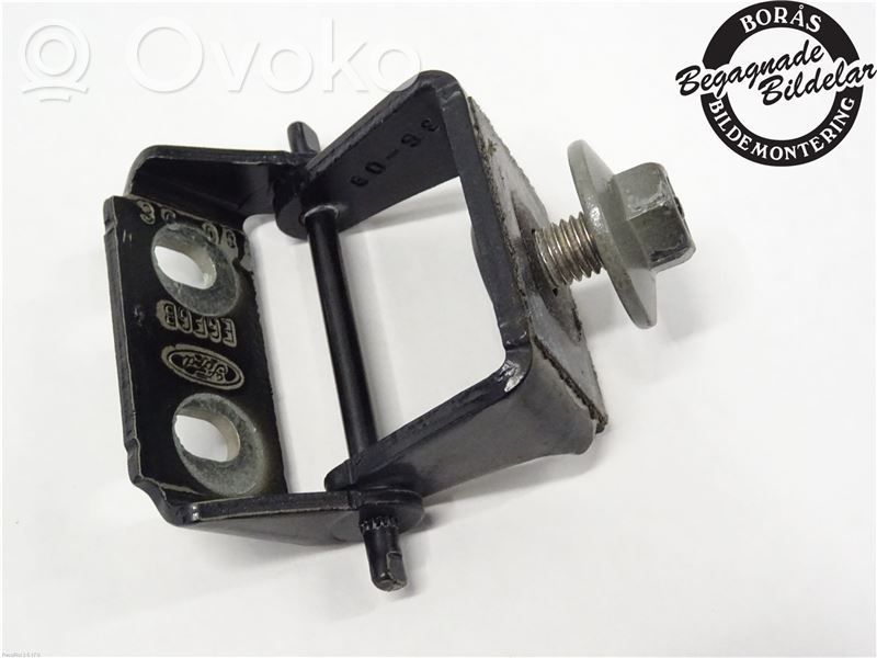 Ford Fiesta Tailgate/trunk/boot hinge 