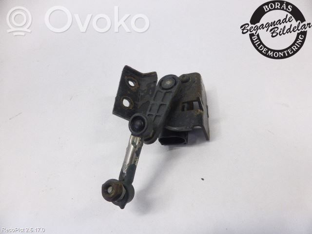 Headlight/headlamp level sensor   92190A2000