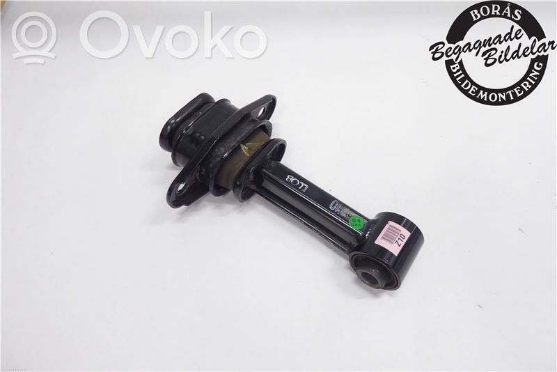 KIA Rio Engine mounting bracket 