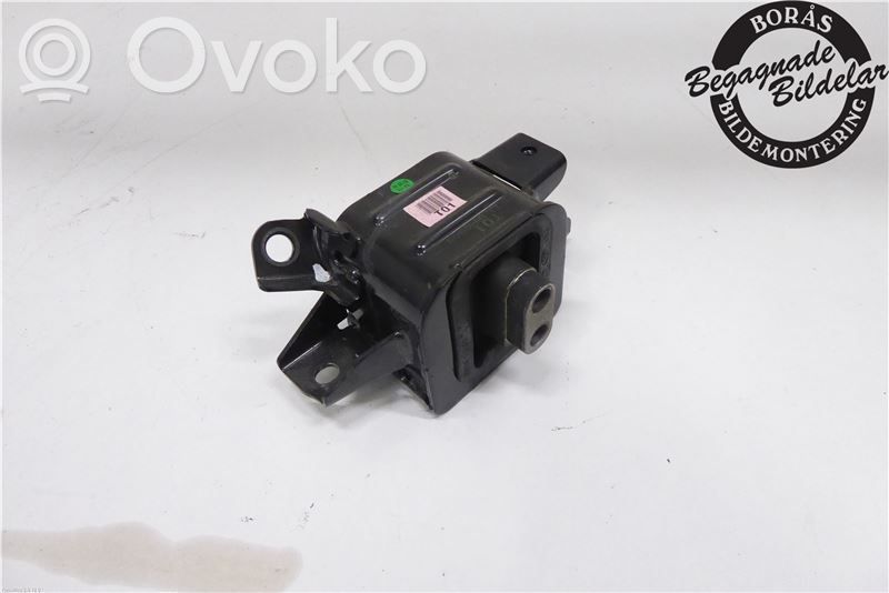 KIA Rio Engine mounting bracket 