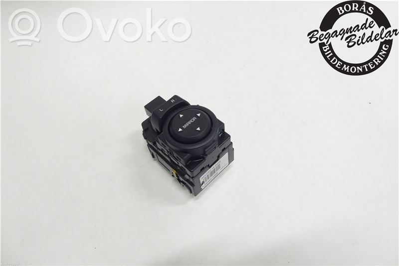 KIA Rio Wing mirror switch 