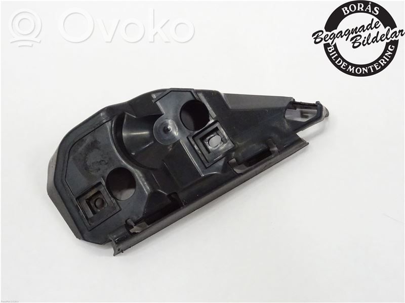 Volvo V50 Front bumper mounting bracket 