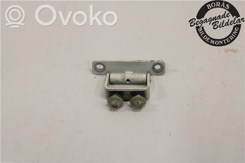 Tailgate/trunk/boot hinge   79710A4000