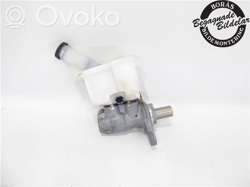 Nissan Note (E12) Master brake cylinder 
