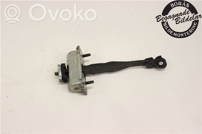 Ford S-MAX Takaoven pidätin 