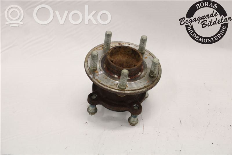 Ford Focus Rodamiento de cubo de rueda trasera 