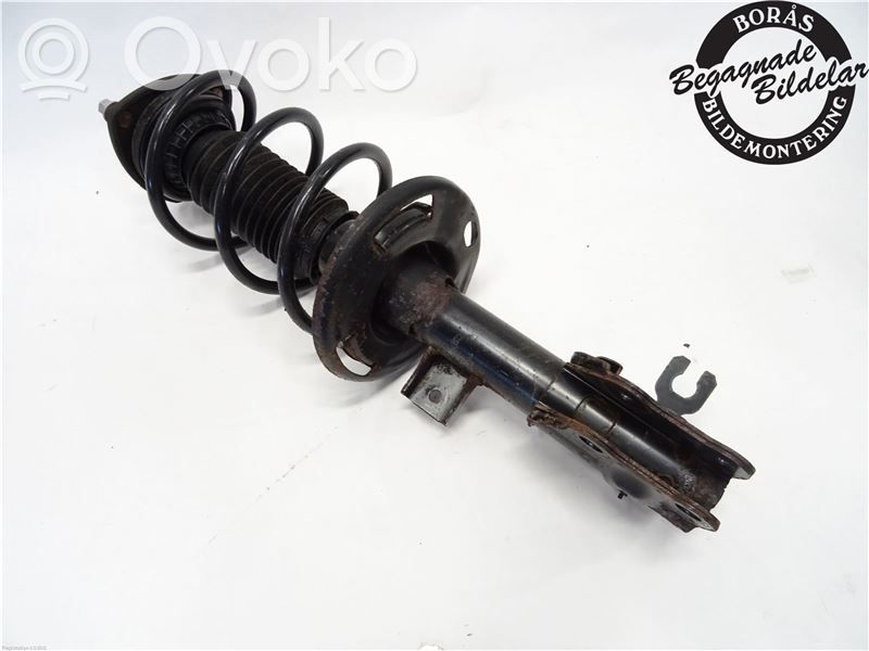 Mazda 3 III Priekinis amortizatorius su spyruokle 