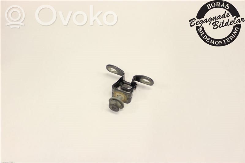 Ford Kuga II Tailgate/trunk/boot hinge 