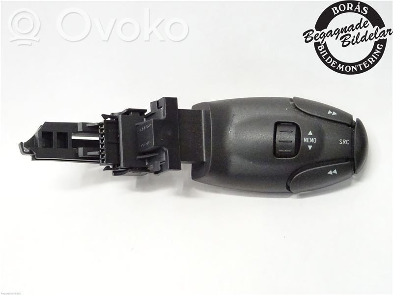 Peugeot 307 Steering wheel buttons/switches 