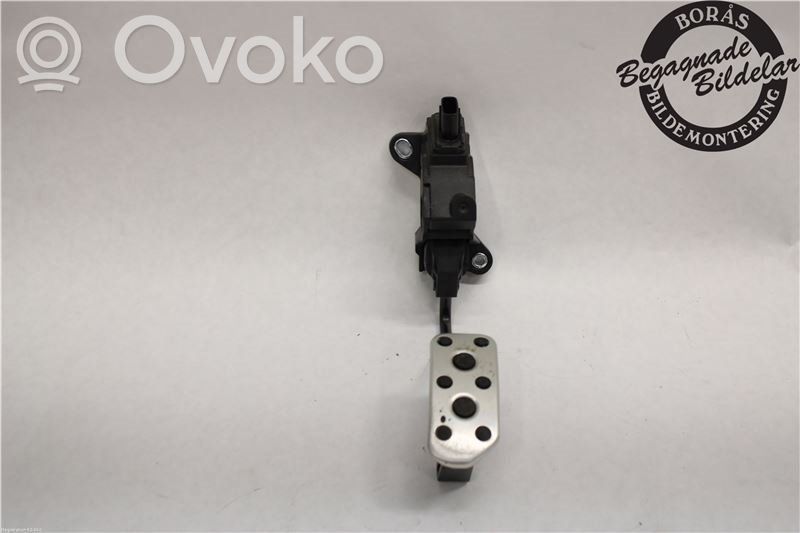 Lexus NX Accelerator throttle pedal 