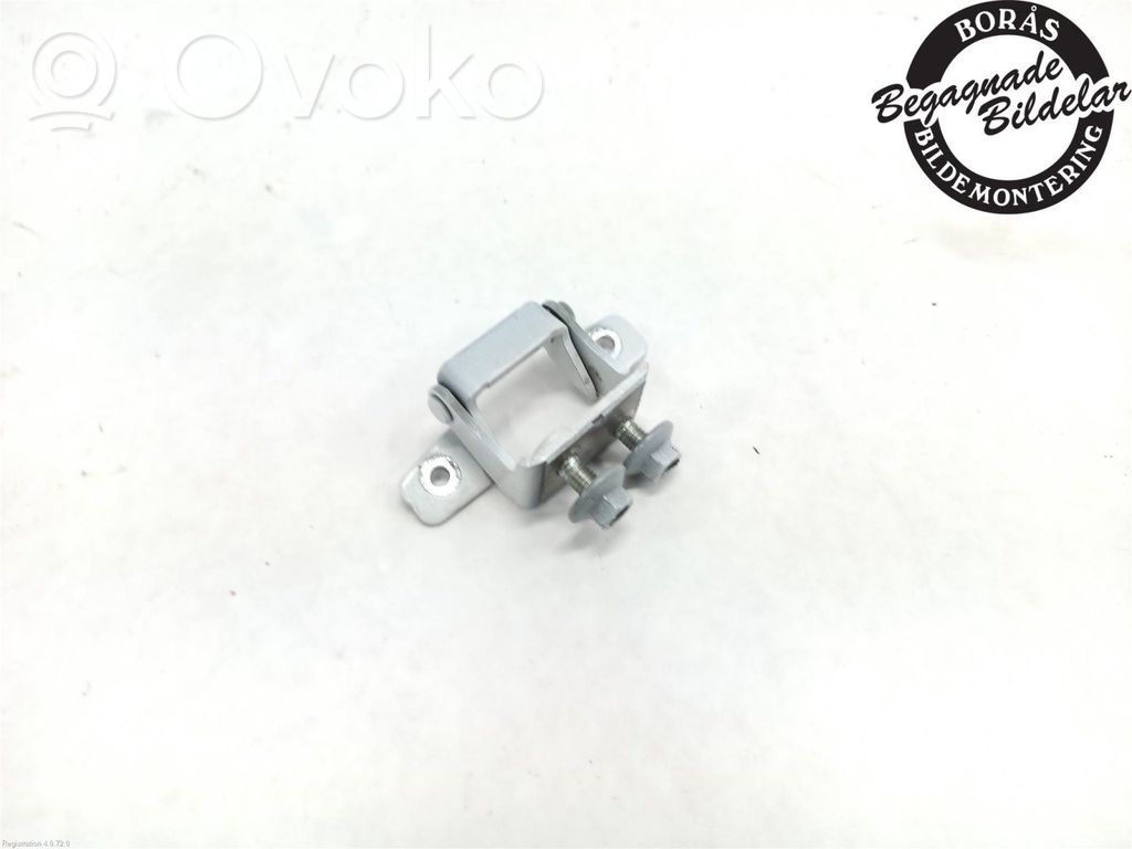 Hyundai i30 Tailgate/trunk/boot hinge 