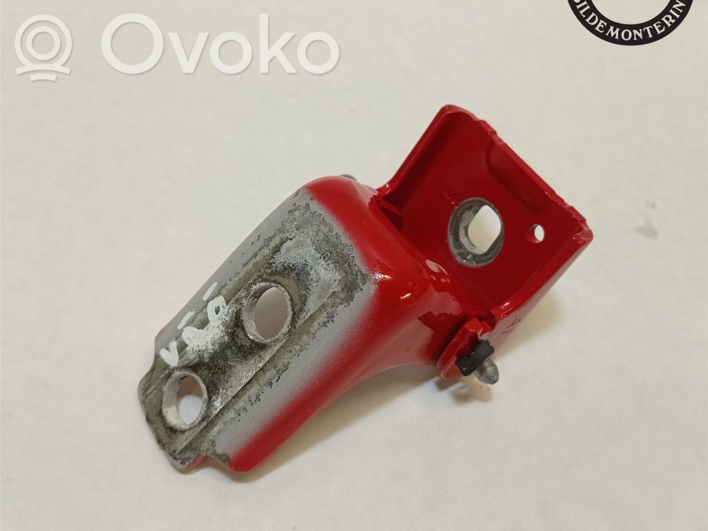 Citroen DS3 Front door upper hinge 