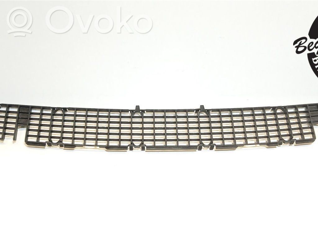BMW 3 E46 Wiper trim 