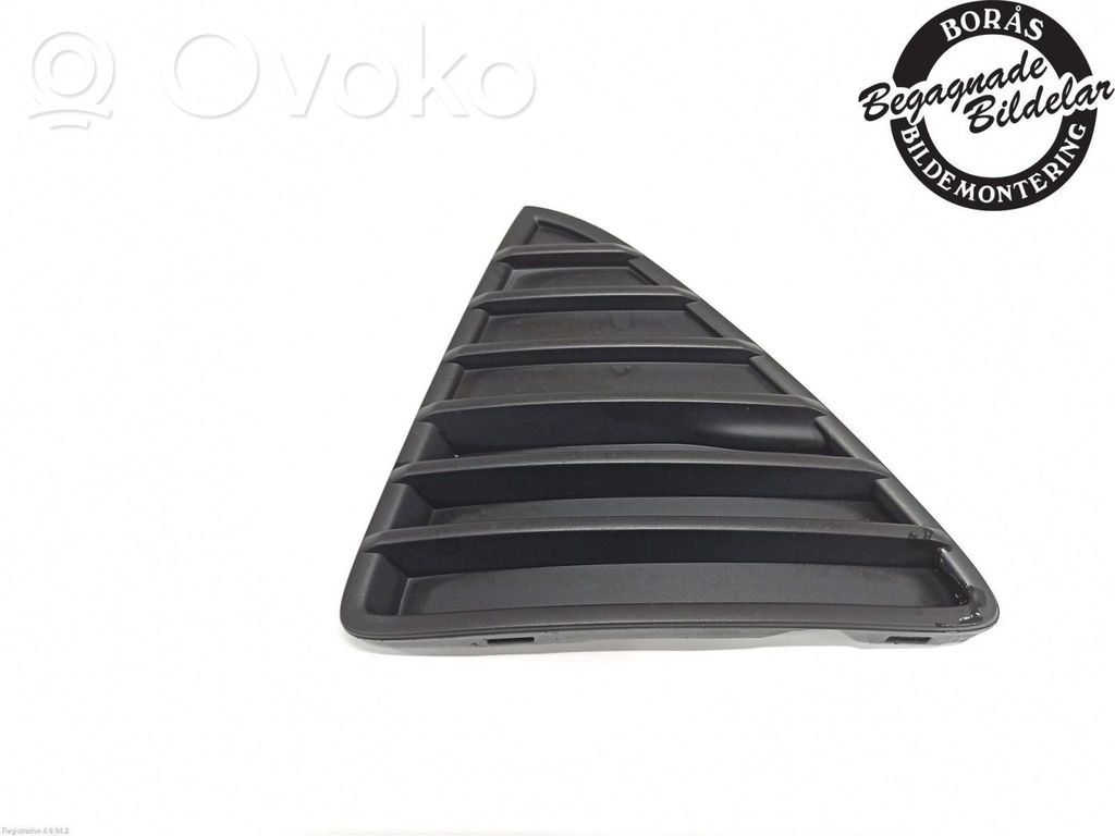 Front bumper lower grill