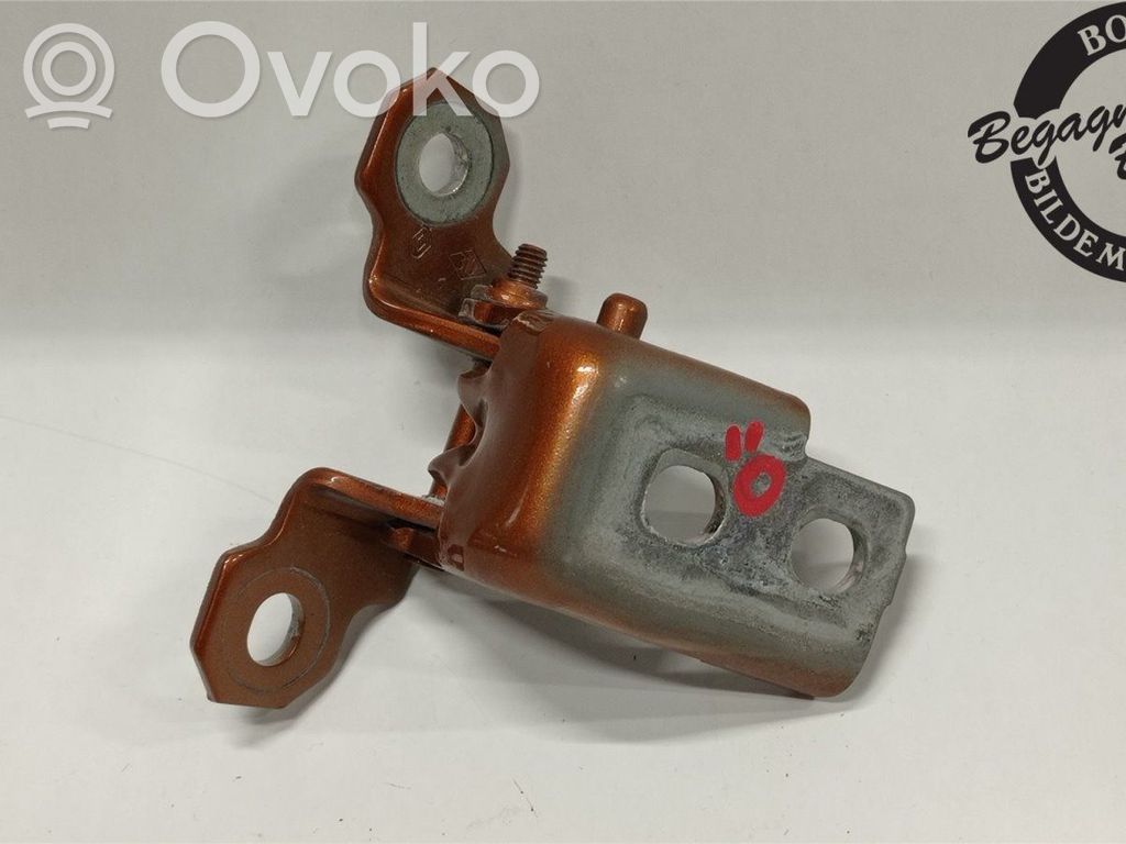 Renault Captur II Front door upper hinge 