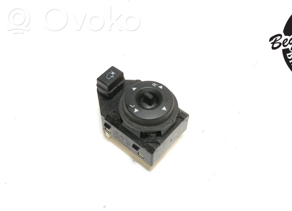 KIA Ceed Wing mirror switch 