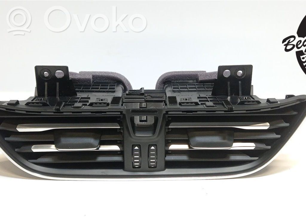 Ford Kuga III Centrinės oro grotelės 